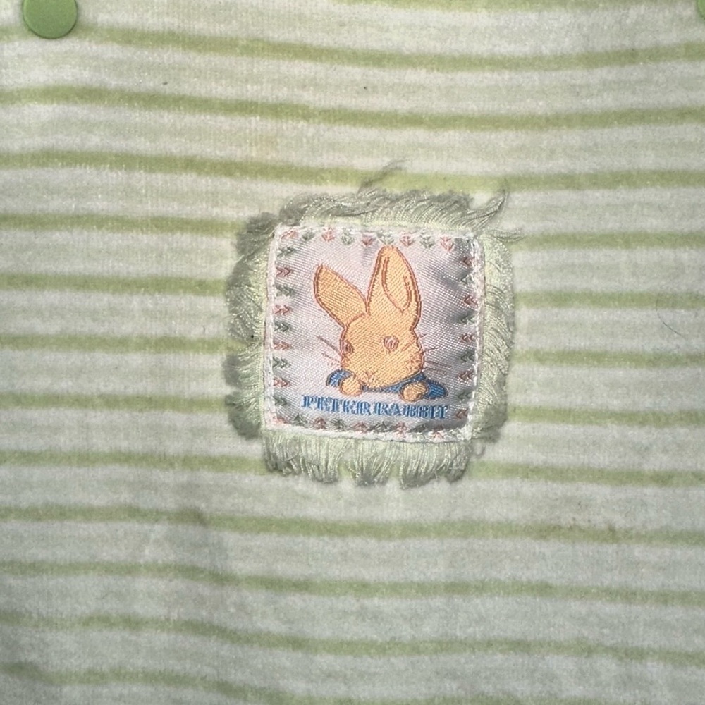 Peter Rabbit velour baby onesie - Picture 2 of 4